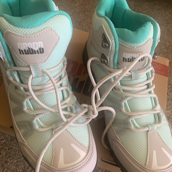 Women’s waterproof hiking boots - Picture 3 of 7